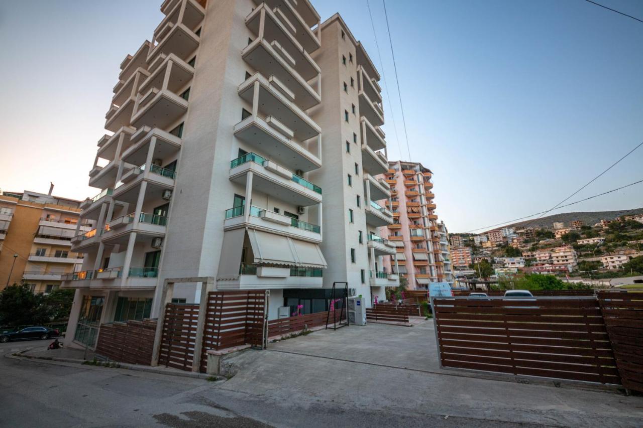 Mamma'S Apartments Sarandë Exterior foto
