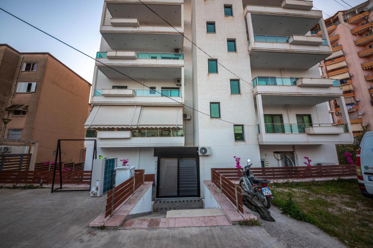 Mamma'S Apartments Sarandë Exterior foto